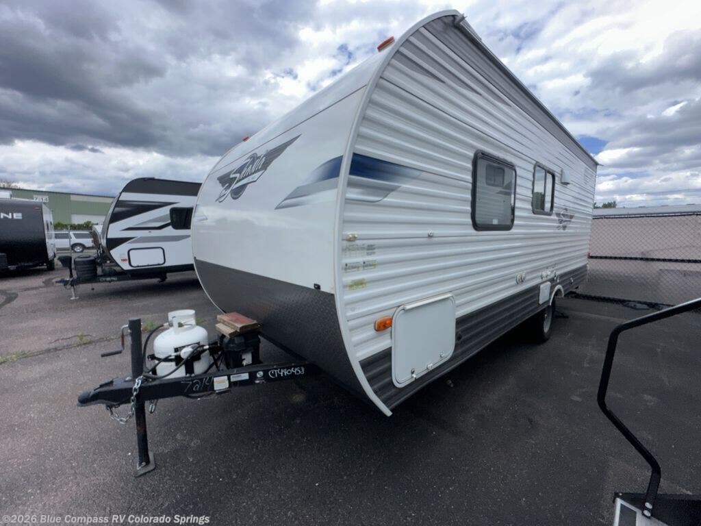 Used 2021 Shasta Shasta 18FQ available in Colorado Springs, Colorado