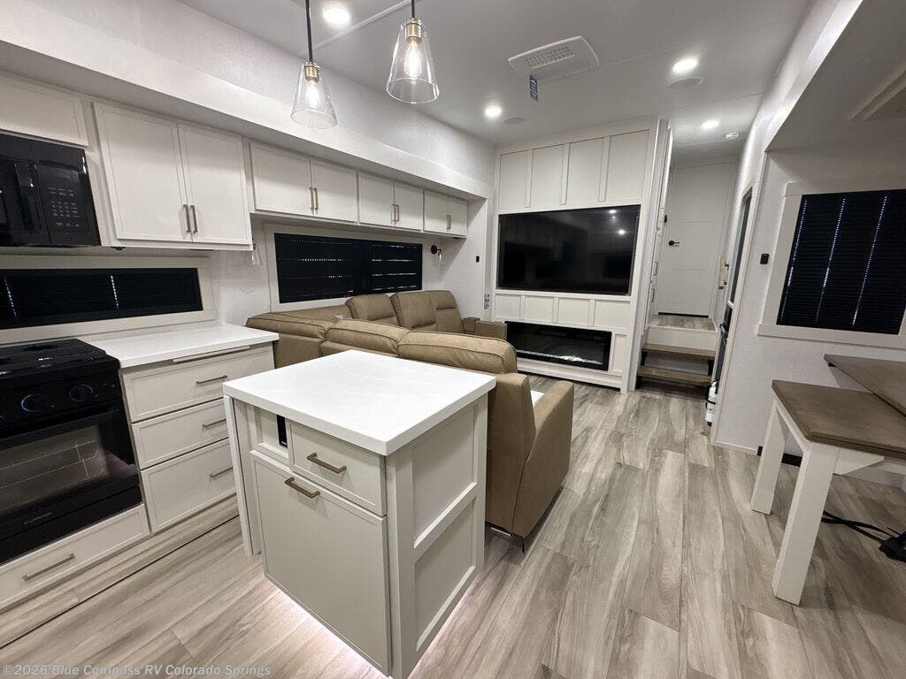 New 2027 Brinkley RV Model Z 3200 available in Colorado Springs, Colorado