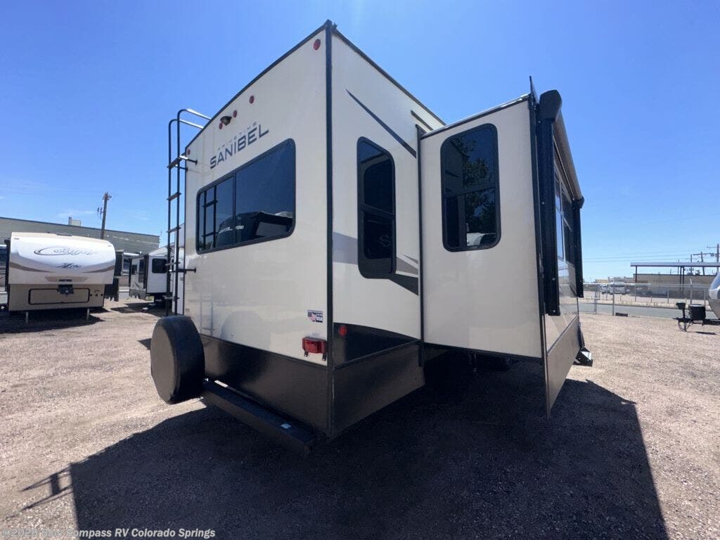 2023 Prime Time Sanibel 3902WB - Used Fifth Wheel For Sale by Blue Compass RV Colorado Springs in Colorado Springs, Colorado features Slideout