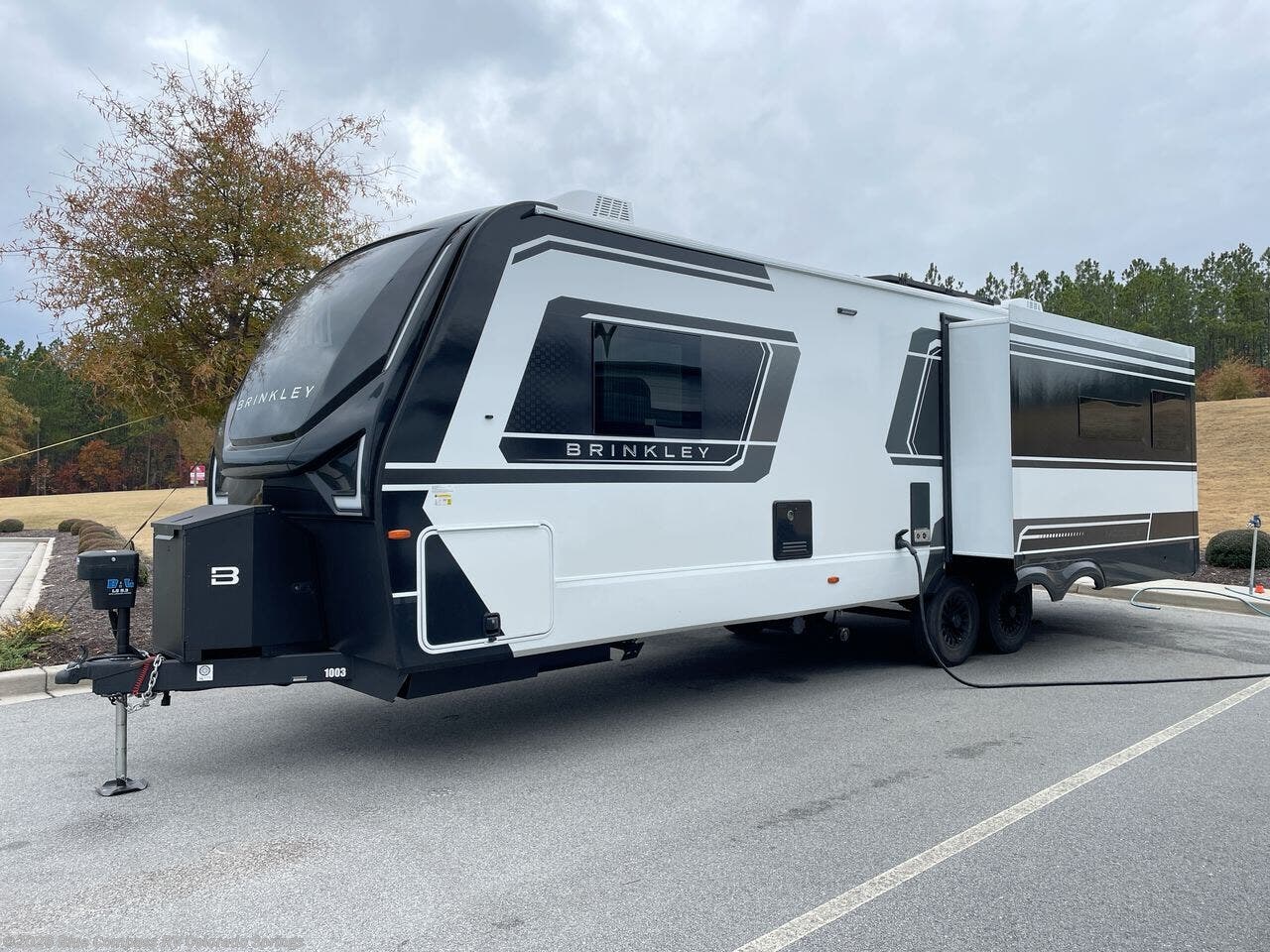 New 2027 Brinkley RV BRINKLEY 297 available in Colorado Springs, Colorado