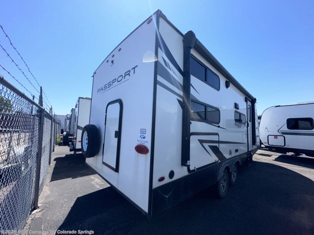 2022 Keystone Passport 221BH - Used Travel Trailer For Sale by Blue Compass RV Colorado Springs in Colorado Springs, Colorado