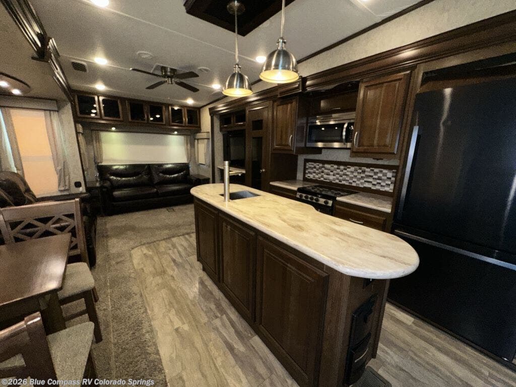 2018 Sanibel 3650 by Forest River from Blue Compass RV Colorado Springs in Colorado Springs, Colorado