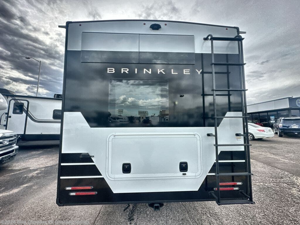 2027 Model I 290 by Brinkley RV from Blue Compass RV Colorado Springs in Colorado Springs, Colorado