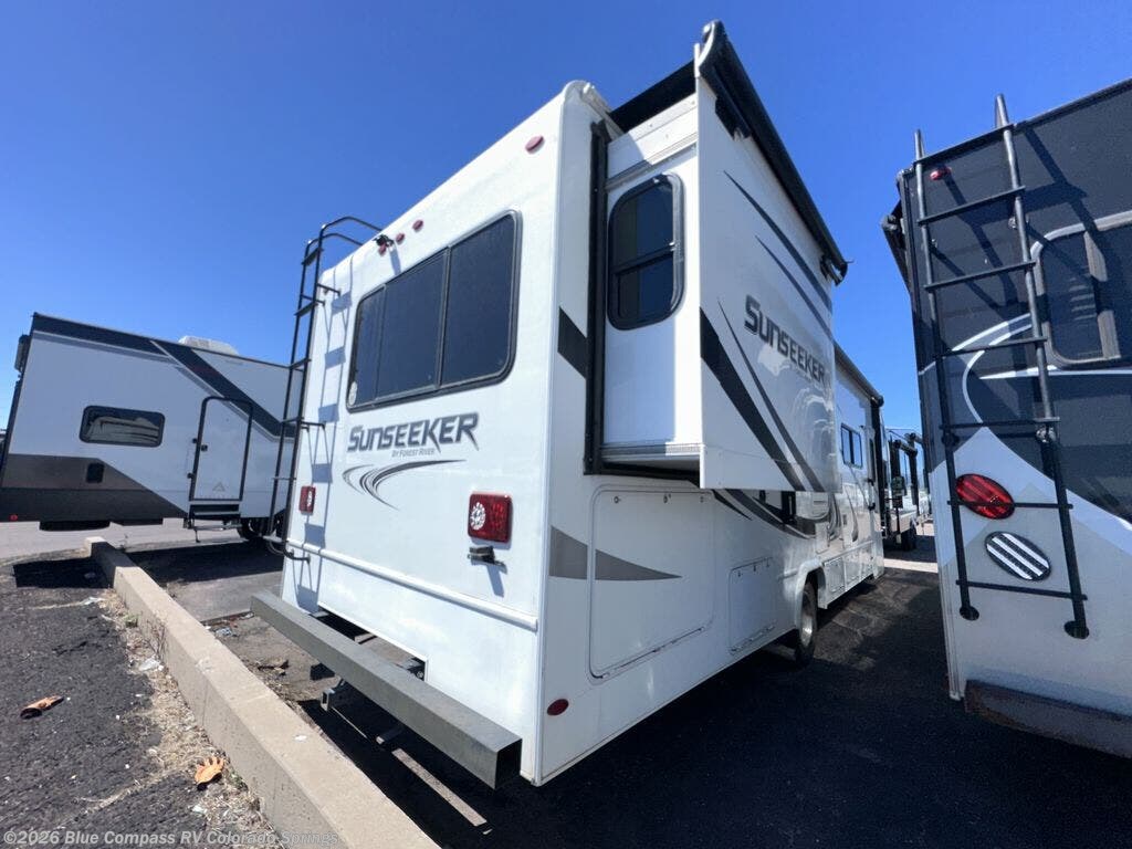 2018 Forest River Sunseeker Classic 3010DS - Used Class C For Sale by Blue Compass RV Colorado Springs in Colorado Springs, Colorado