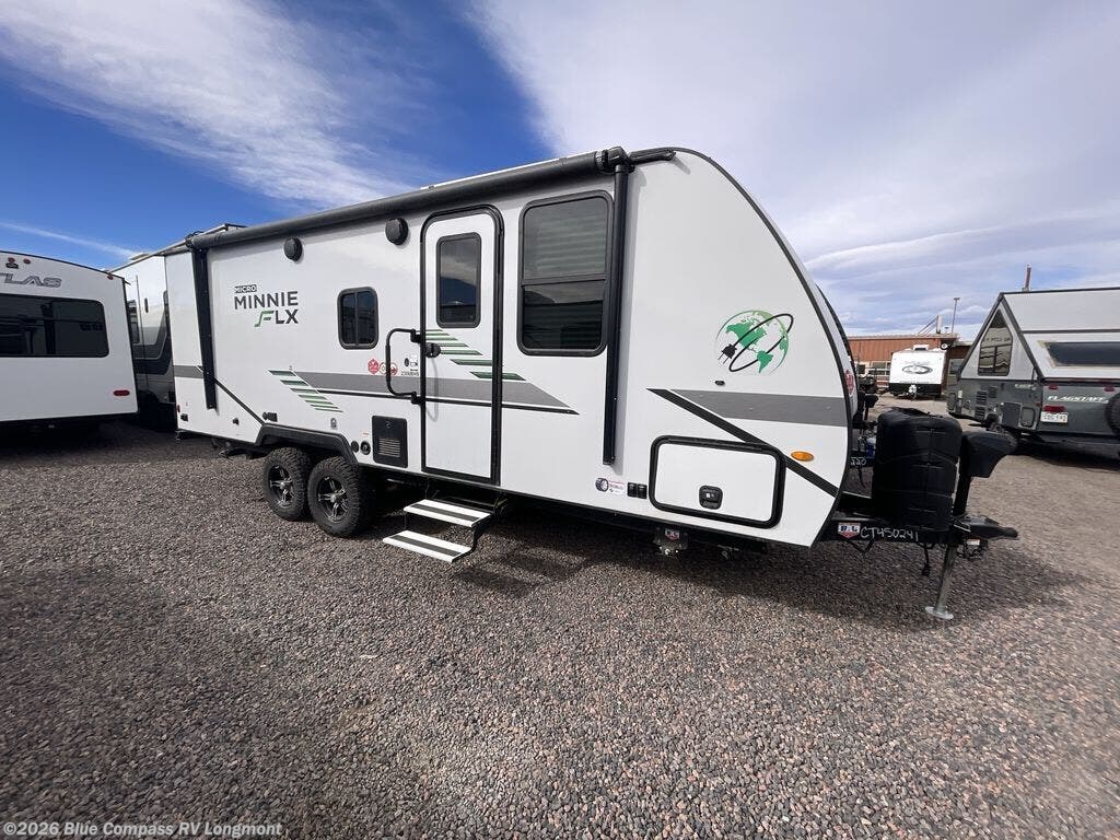 2022 Winnebago Micro Minnie FLX 2306BHS - Used Travel Trailer For Sale by Blue Compass RV Longmont in Longmont, Colorado