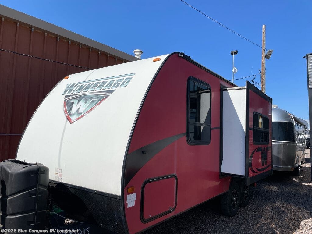 2017 Micro Minnie 2106ds by Winnebago from Blue Compass RV Longmont in Longmont, Colorado