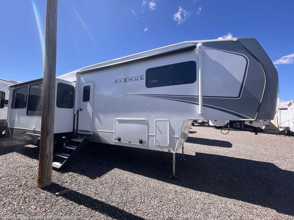 2026 Avenue 32RLS by Alliance RV from Blue Compass RV Longmont in Longmont, Colorado