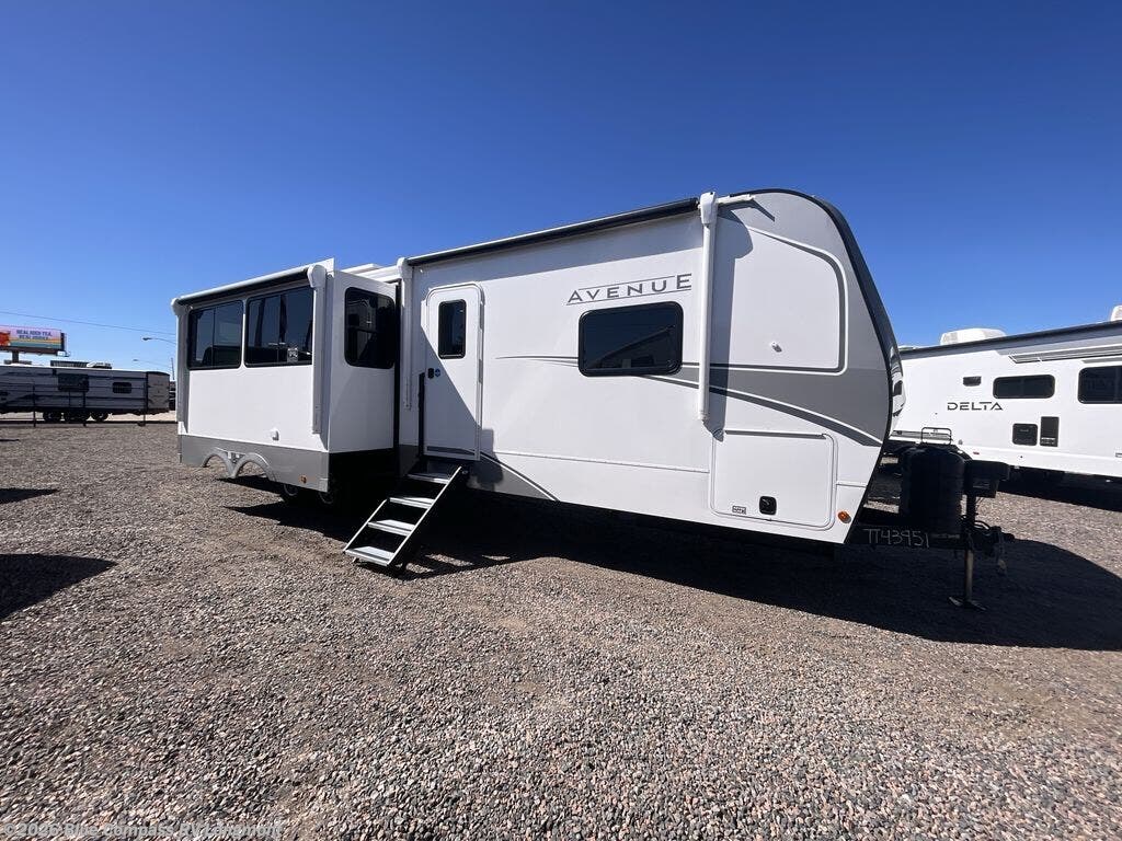 2027 Alliance RV Avenue 333BH - New Travel Trailer For Sale by Blue Compass RV Longmont in Longmont, Colorado