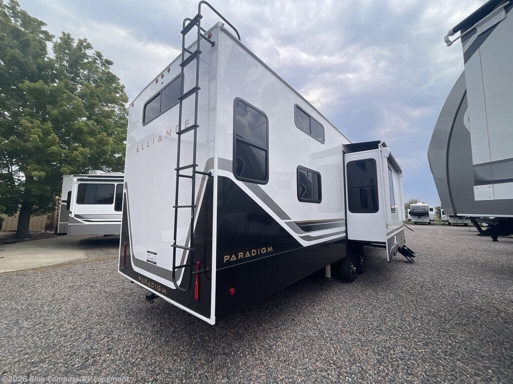 2027 Paradigm 395DS by Alliance RV from Blue Compass RV Longmont in Longmont, Colorado