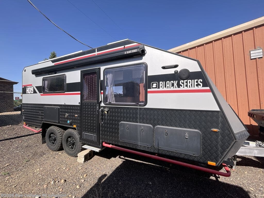2024 Black Series HQ Series 19 - New Travel Trailer For Sale by Blue Compass RV Longmont in Longmont, Colorado