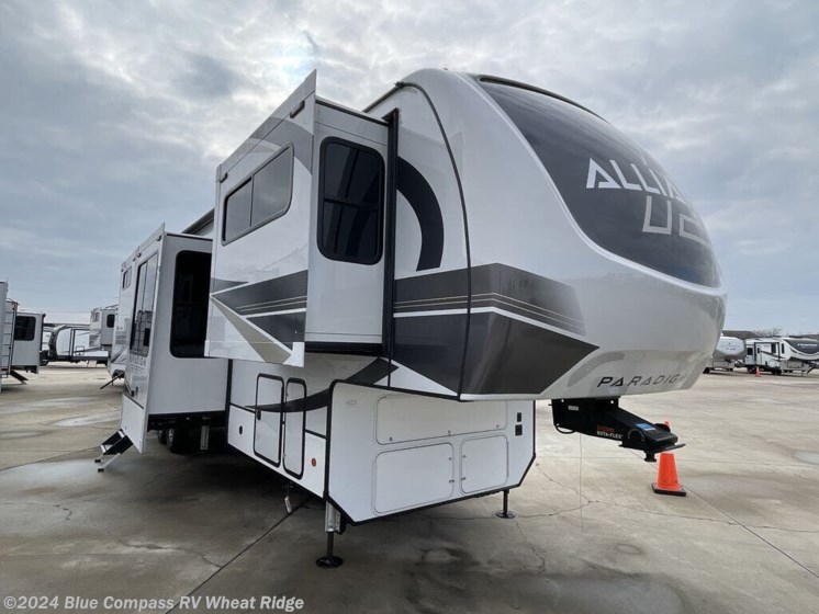 New 2024 Alliance RV Paradigm 385FL available in Wheat Ridge, Colorado