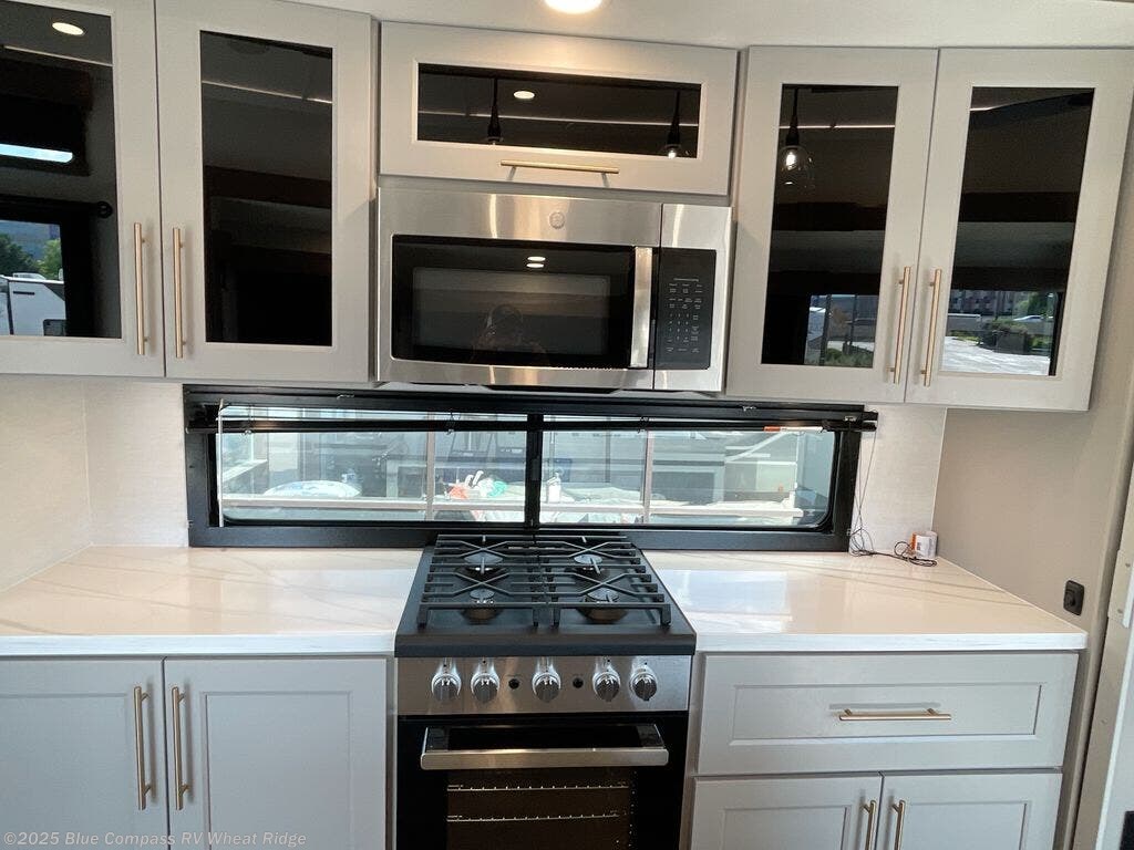 New 2026 Alliance RV Benchmark 42LFT available in Wheat Ridge, Colorado