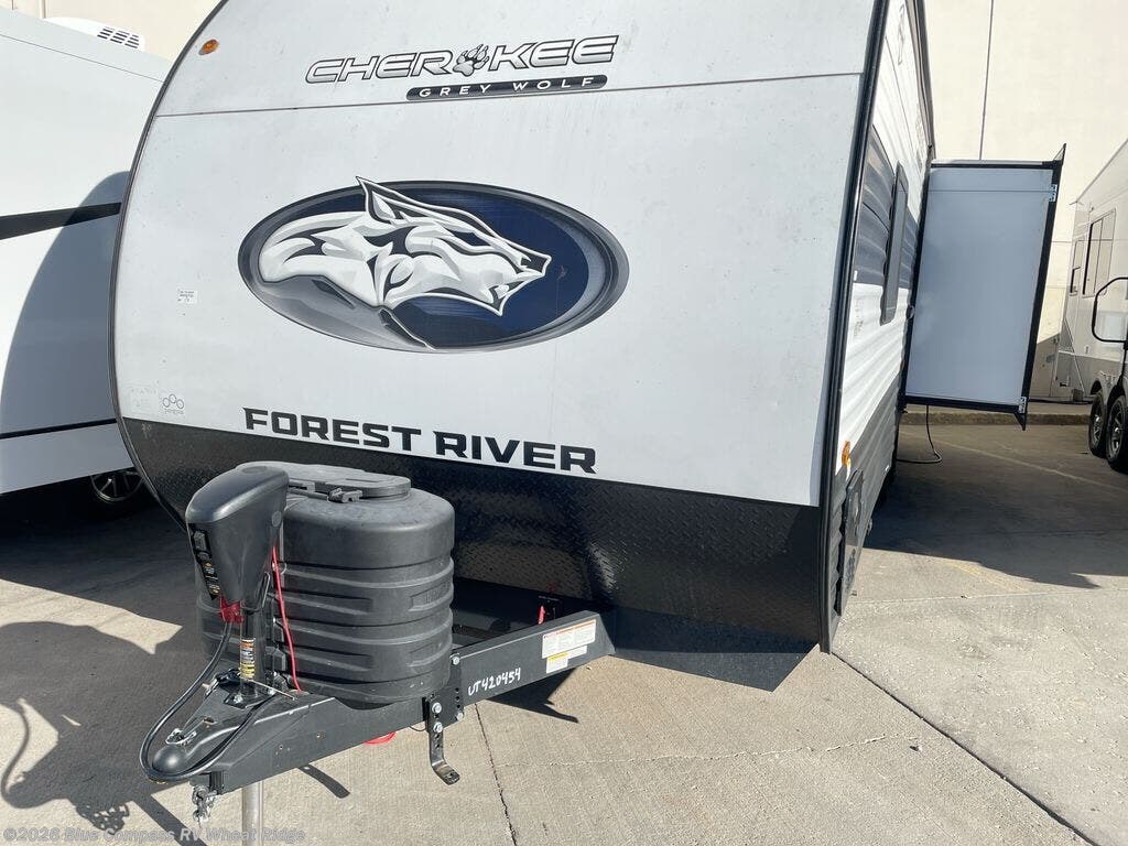 2025 Cherokee Grey Wolf 26SS by Forest River from Blue Compass RV Wheat Ridge in Wheat Ridge, Colorado
