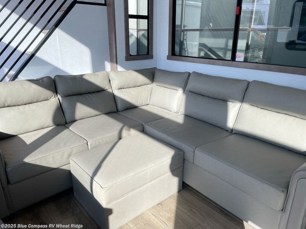 Used 2025 Alliance RV Benchmark 44lft available in Wheat Ridge, Colorado