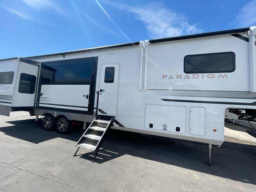 2026 Paradigm 388SP by Alliance RV from Blue Compass RV Wheat Ridge in Wheat Ridge, Colorado