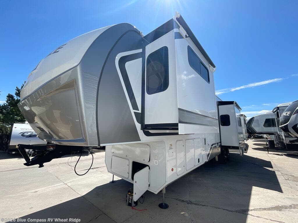 New 2026 Alliance RV Paradigm 395DS available in Wheat Ridge, Colorado