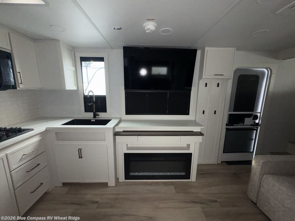 2026 Model I 294 by Brinkley RV from Blue Compass RV Wheat Ridge in Wheat Ridge, Colorado