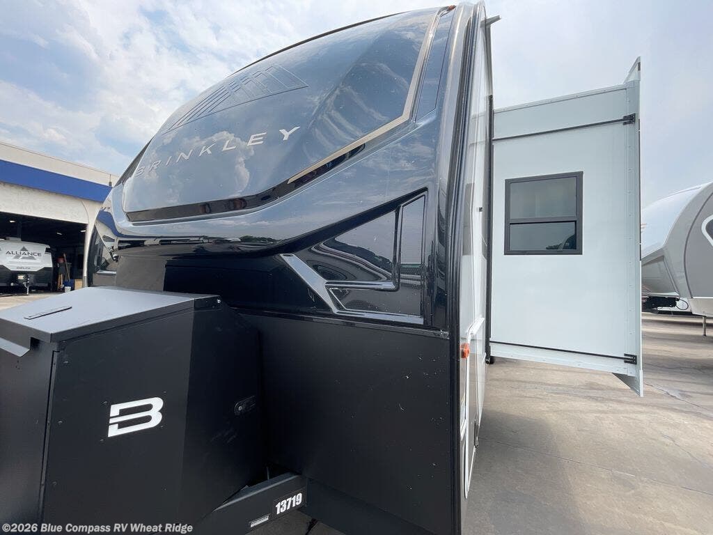 2027 Model Z AIR 310 by Brinkley RV from Blue Compass RV Wheat Ridge in Wheat Ridge, Colorado