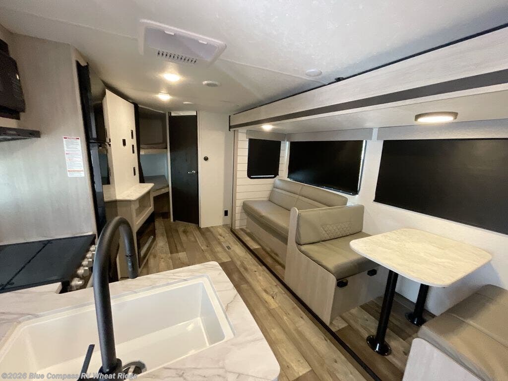 2025 Sunset Trail 27BHS by CrossRoads from Blue Compass RV Wheat Ridge in Wheat Ridge, Colorado
