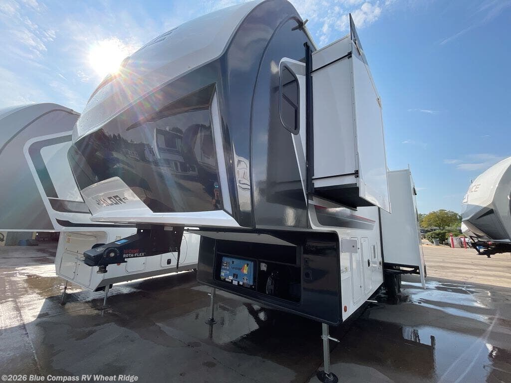 2027 Valor All-Access 32A10 by Alliance RV from Blue Compass RV Wheat Ridge in Wheat Ridge, Colorado