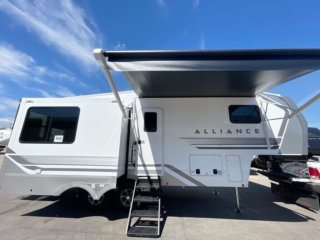 2027 Avenue All-Access 25RL by Alliance RV from Blue Compass RV Wheat Ridge in Wheat Ridge, Colorado