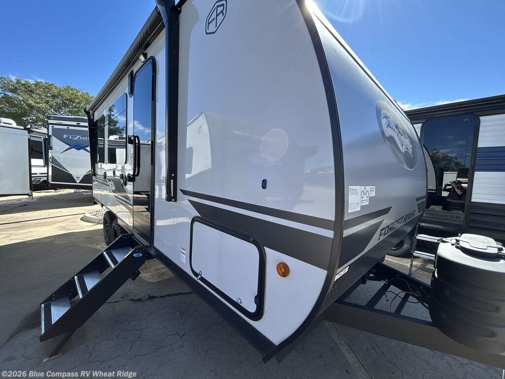 2026 Cherokee Grey Wolf Black Label 18RRBL by Forest River from Blue Compass RV Wheat Ridge in Wheat Ridge, Colorado