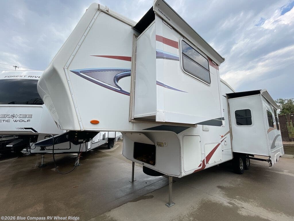 2010 CrossRoads Cruiser CTX 29RLX - Used Fifth Wheel For Sale by Blue Compass RV Wheat Ridge in Wheat Ridge, Colorado