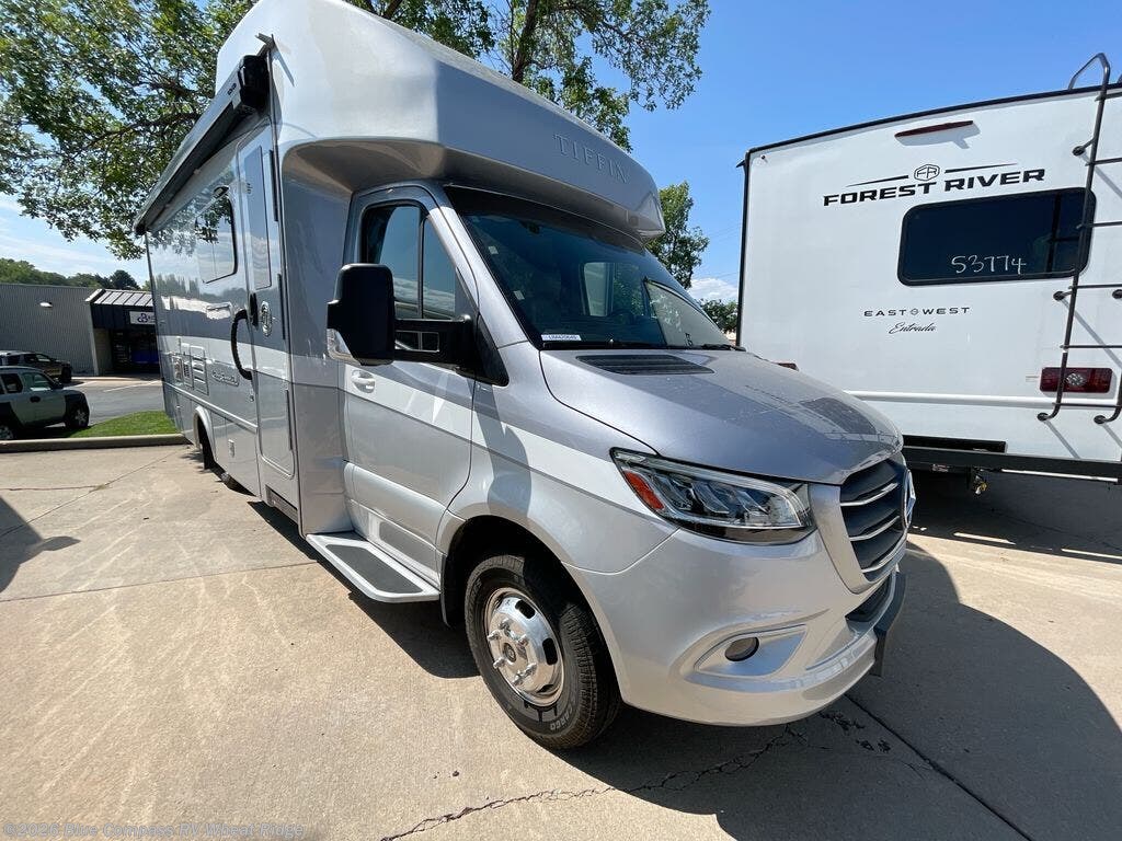 2021 Wayfarer 25 RW by Tiffin from Blue Compass RV Wheat Ridge in Wheat Ridge, Colorado