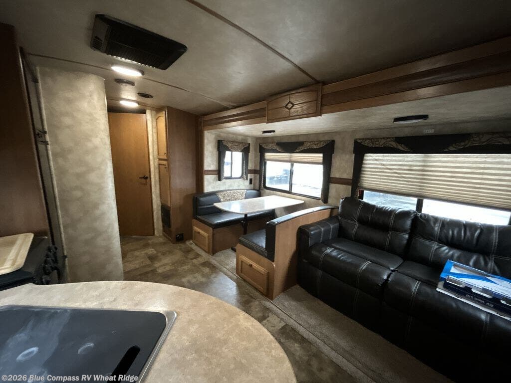 Used 2016 CrossRoads Sunset Trail Super Lite ST300BH available in Wheat Ridge, Colorado