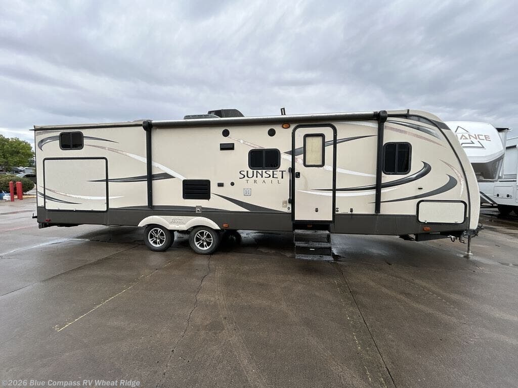 2016 CrossRoads Sunset Trail Super Lite ST300BH - Used Travel Trailer For Sale by Blue Compass RV Wheat Ridge in Wheat Ridge, Colorado