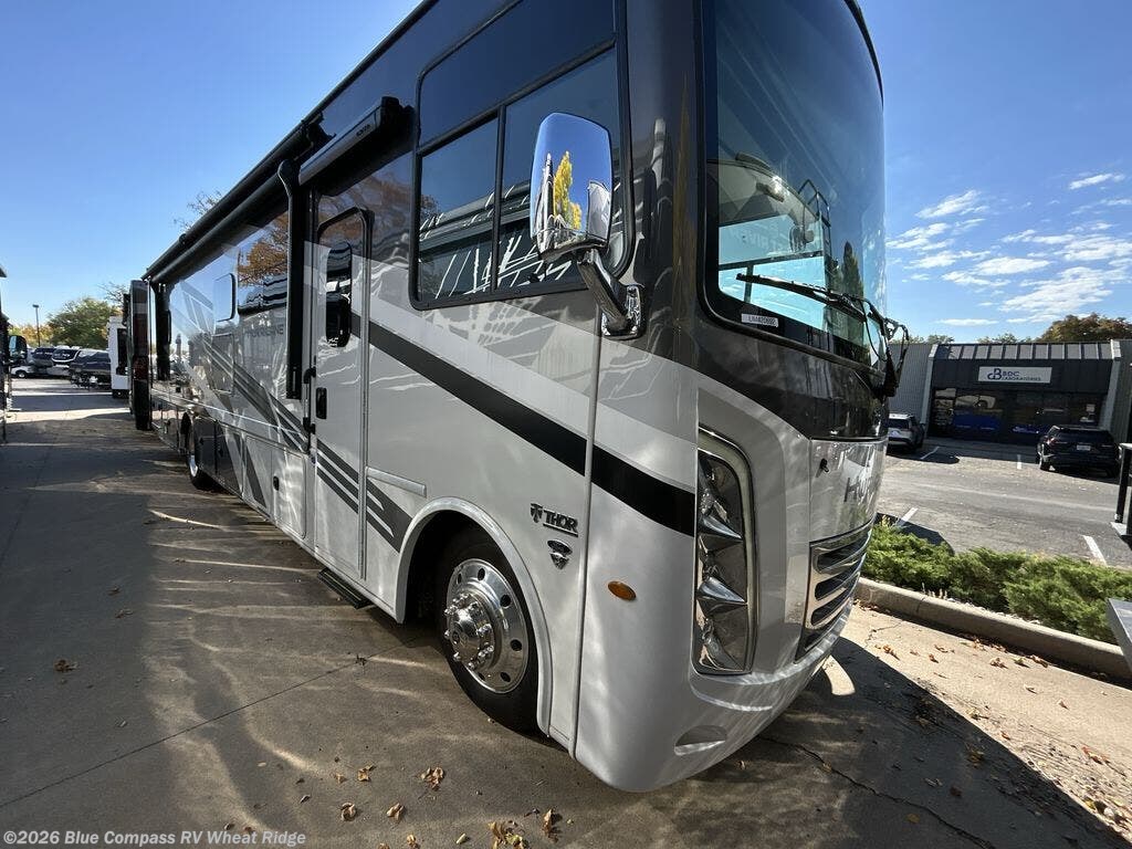 2025 Hurricane 35R by Thor Motor Coach from Blue Compass RV Wheat Ridge in Wheat Ridge, Colorado