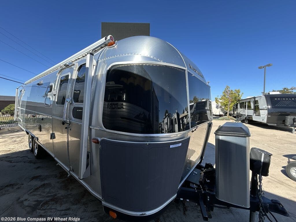 2023 Classic 30RB Twin by Airstream from Blue Compass RV Wheat Ridge in Wheat Ridge, Colorado