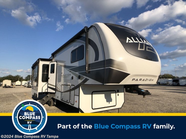 New 2023 Alliance RV Paradigm 310RL available in Dover, Florida