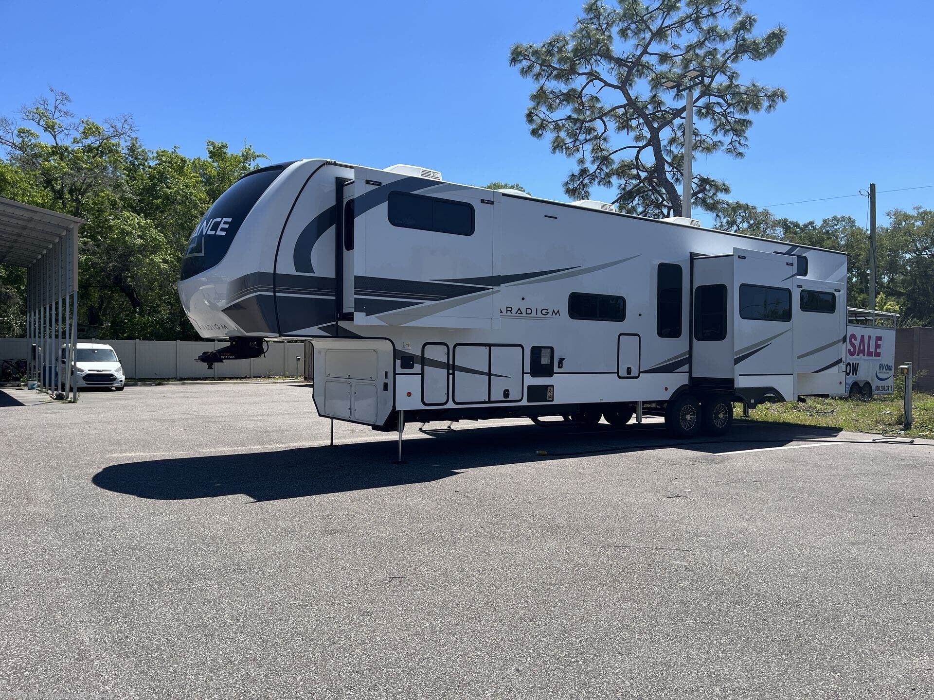 2024 Alliance RV Paradigm 395DS RV for Sale in Dover, FL 33527 T84275