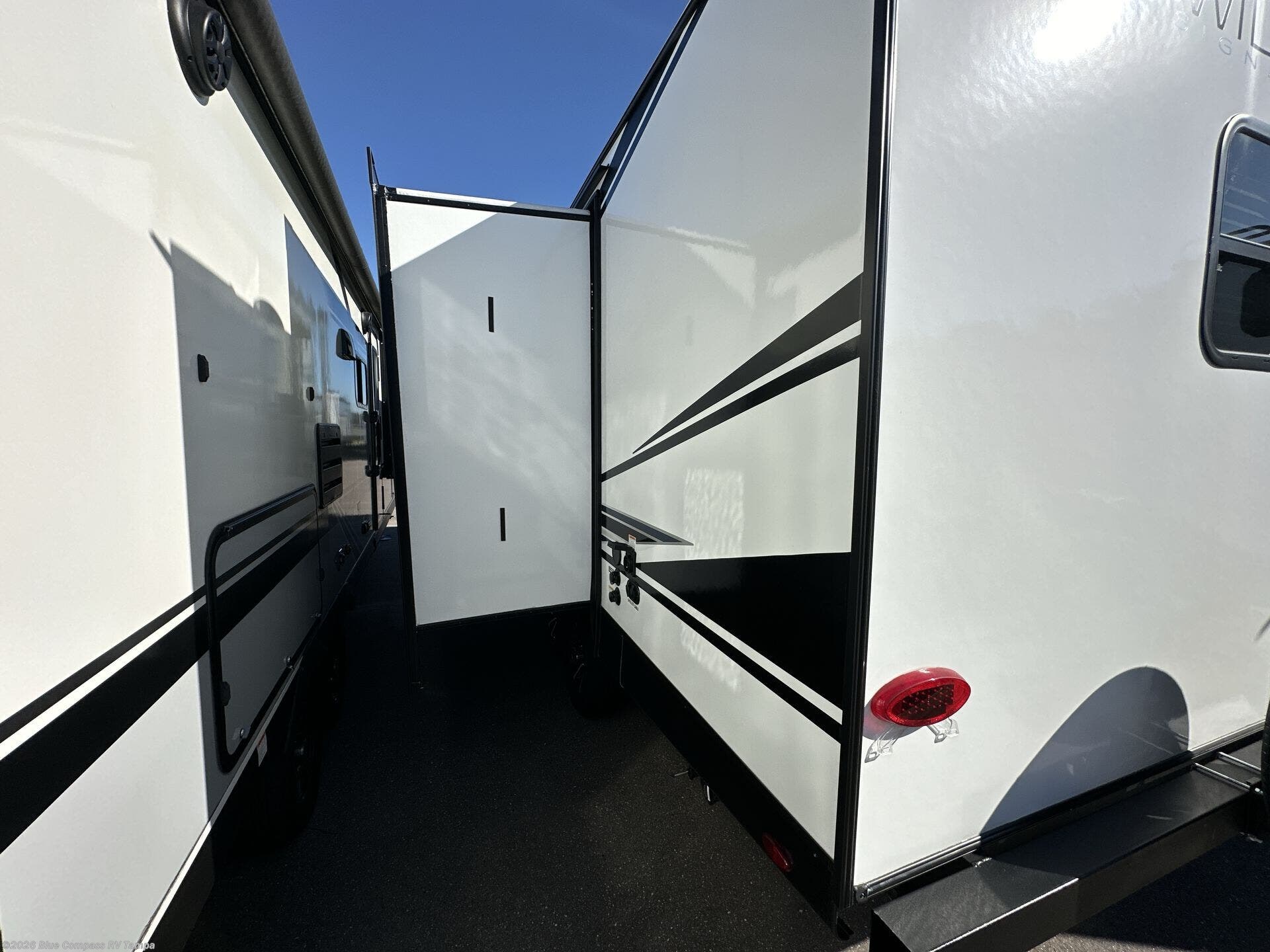 2024 Cruiser RV Twilight Signature TWS-21RB RV for Sale in Dover, FL ...