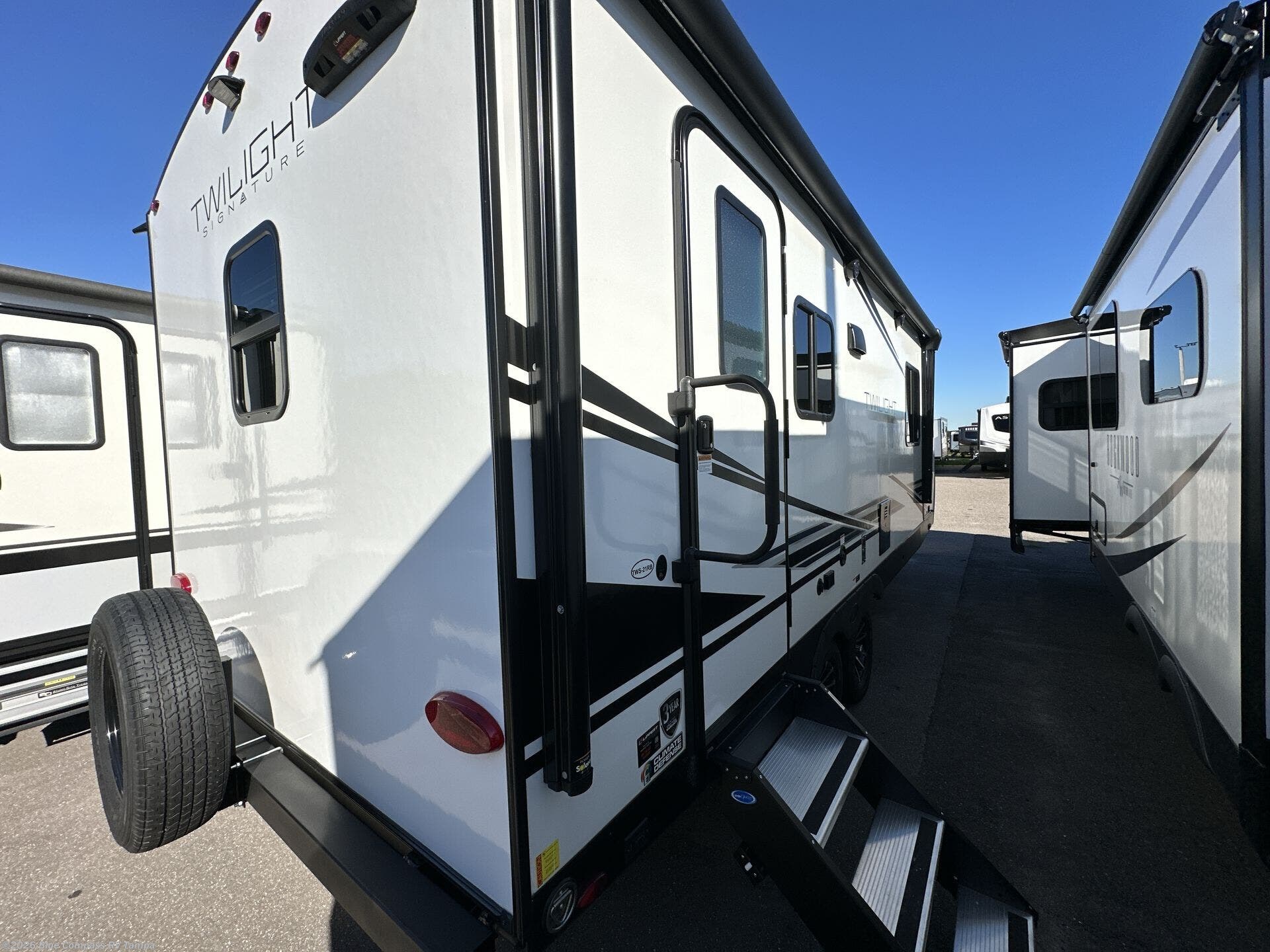 2024 Cruiser RV Twilight Signature TWS-21RB RV for Sale in Dover, FL ...