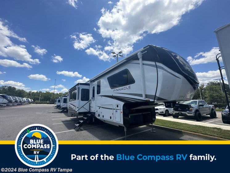 New 2024 Jayco Pinnacle 32RLTS available in Dover, Florida