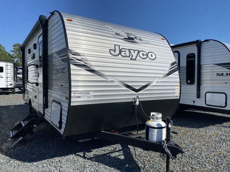 New 2025 Jayco Jay Flight SLX 197MB available in Dover, Florida