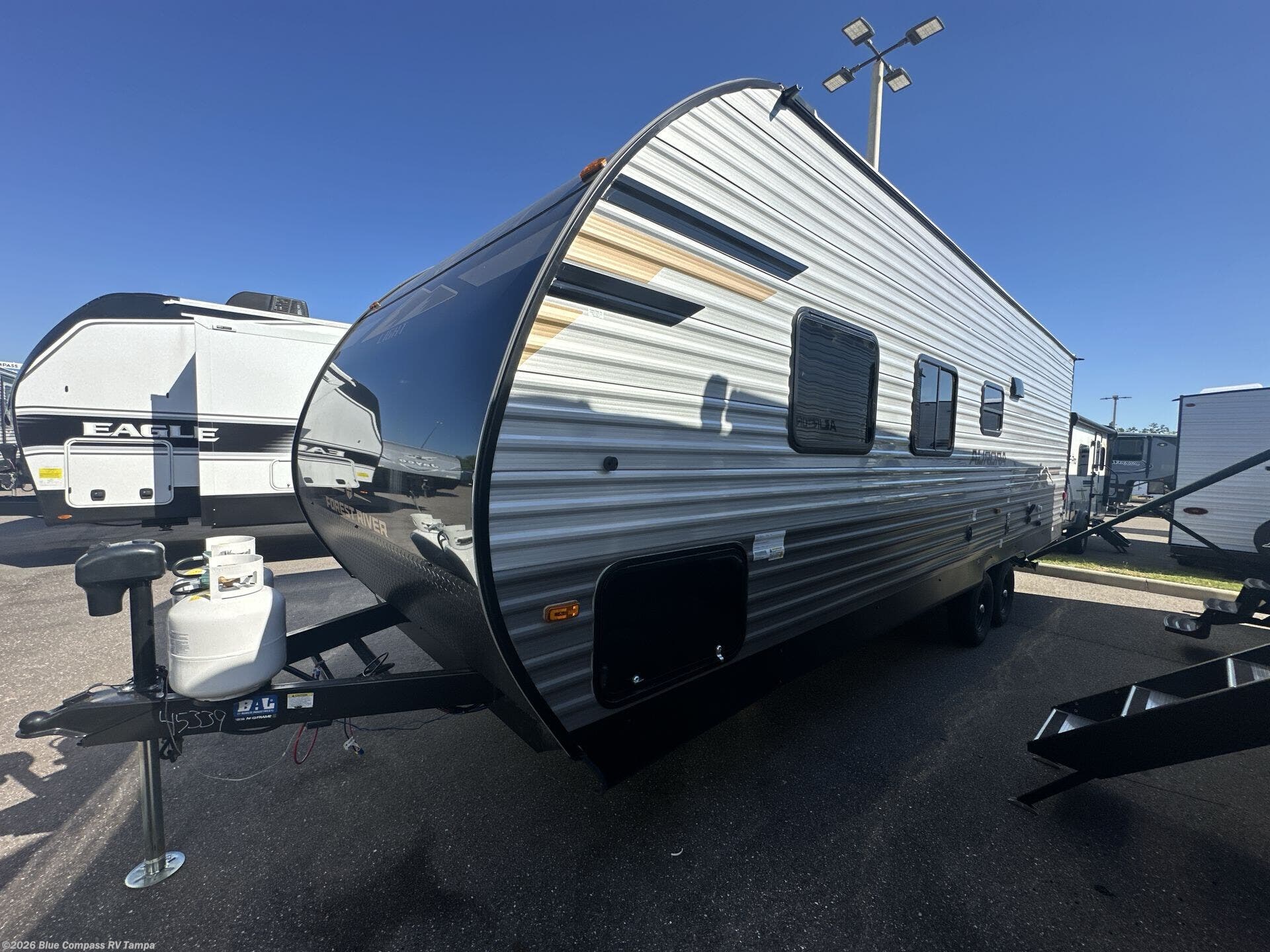 2025 Aurora Light 26BH by Forest River from Blue Compass RV Tampa in Dover, Florida