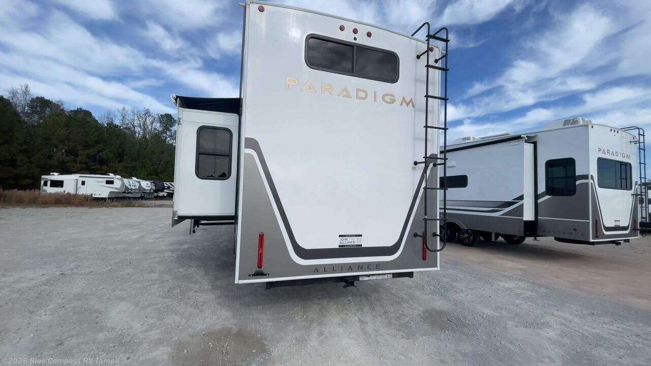 2025 Paradigm 395DS by Alliance RV from Blue Compass RV Tampa in Dover, Florida