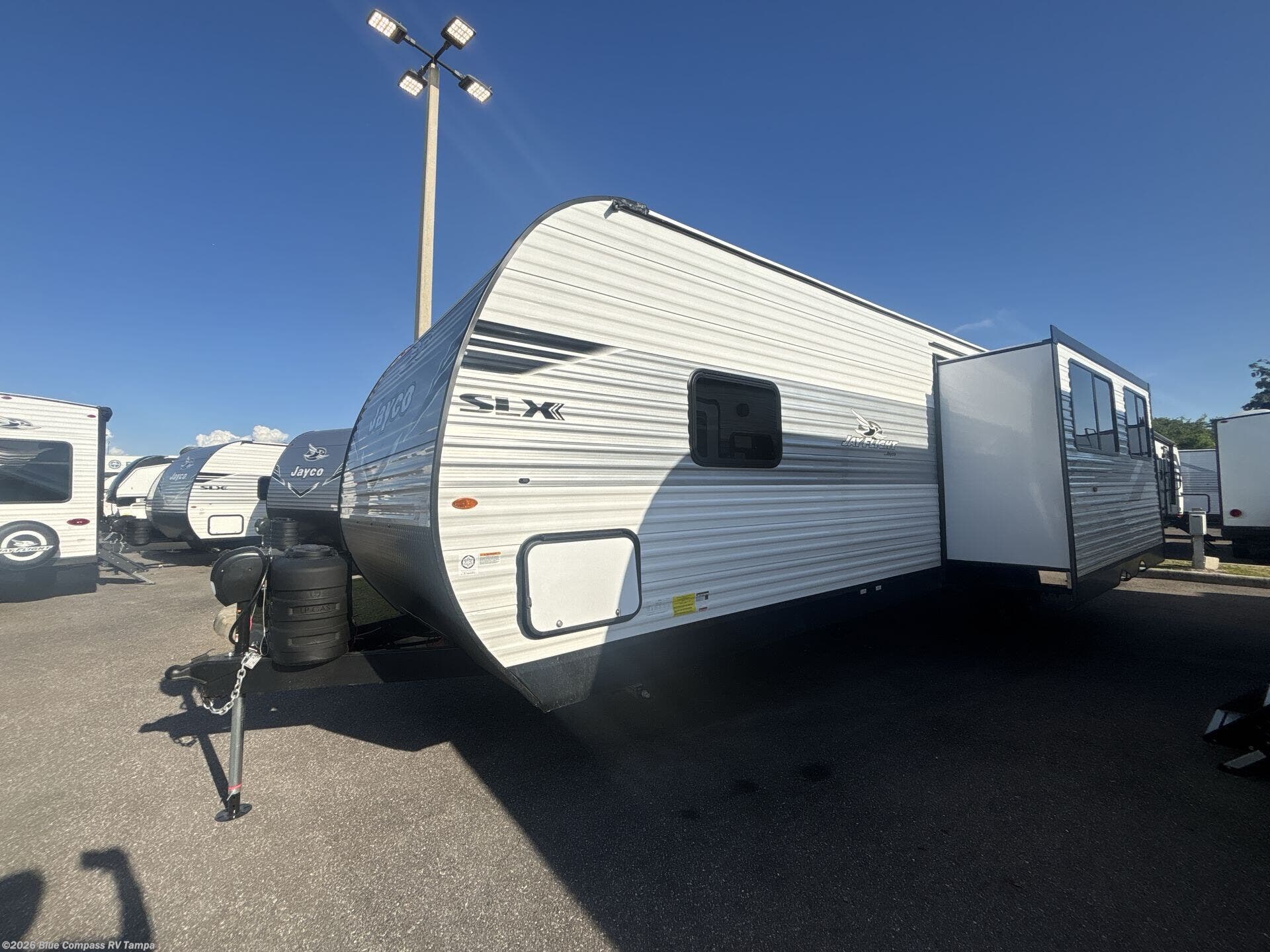 New 2025 Jayco Jay Flight SLX 330TBS available in Dover, Florida