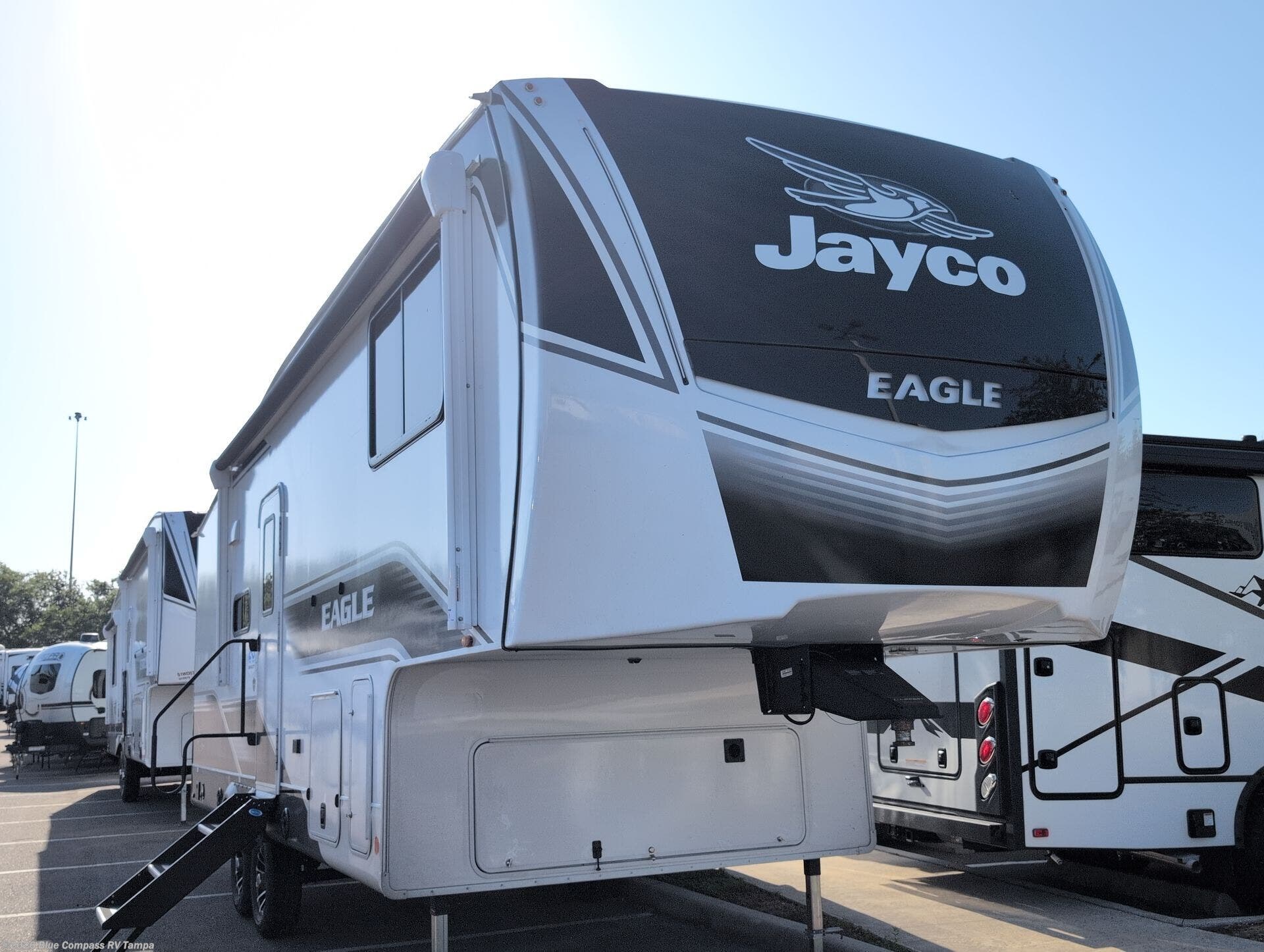 2025 Jayco Eagle HT 26REC - New Fifth Wheel For Sale by Blue Compass RV Tampa in Dover, Florida