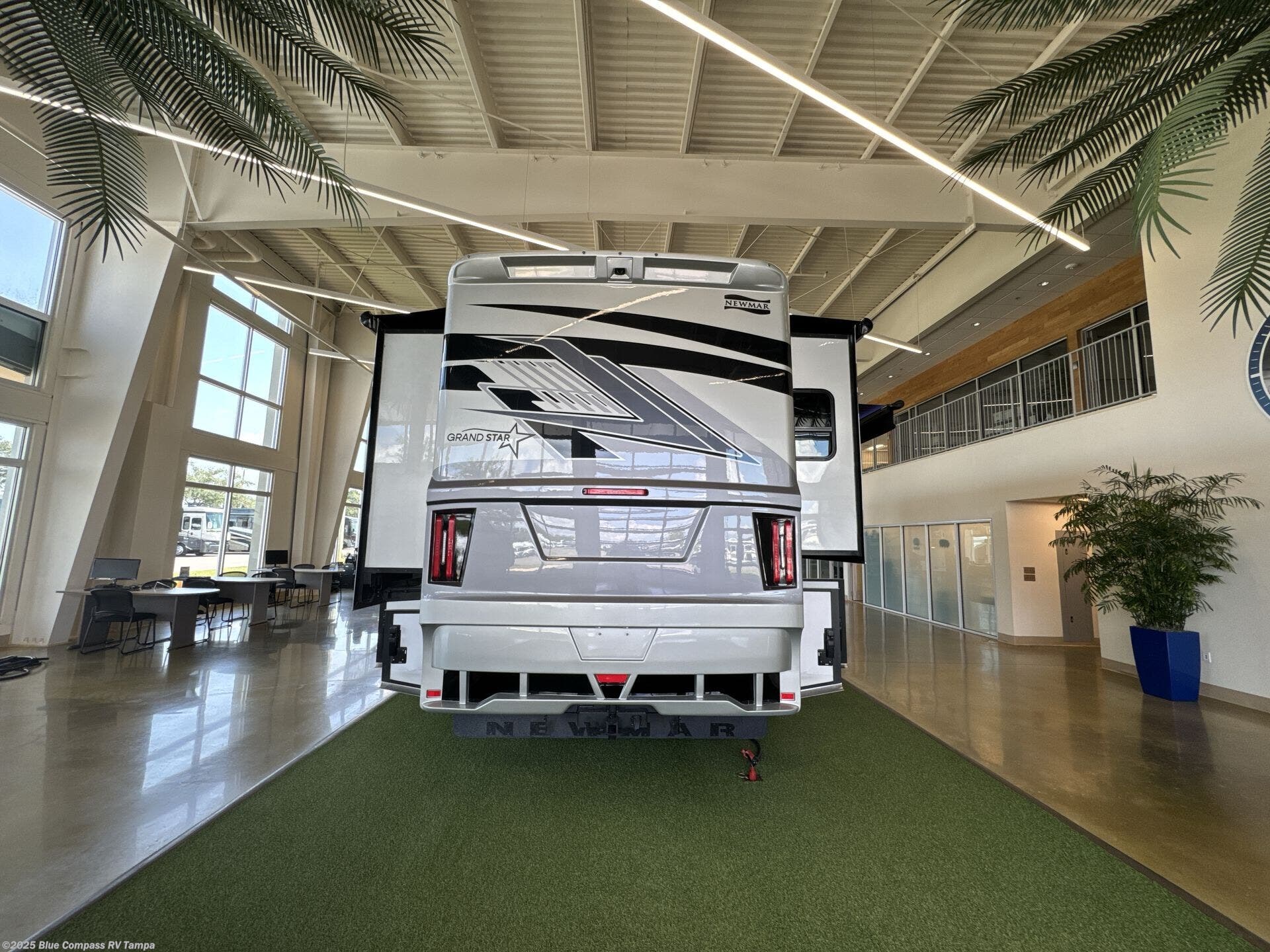 New 2026 Newmar Grand Star 3940 available in Dover, Florida