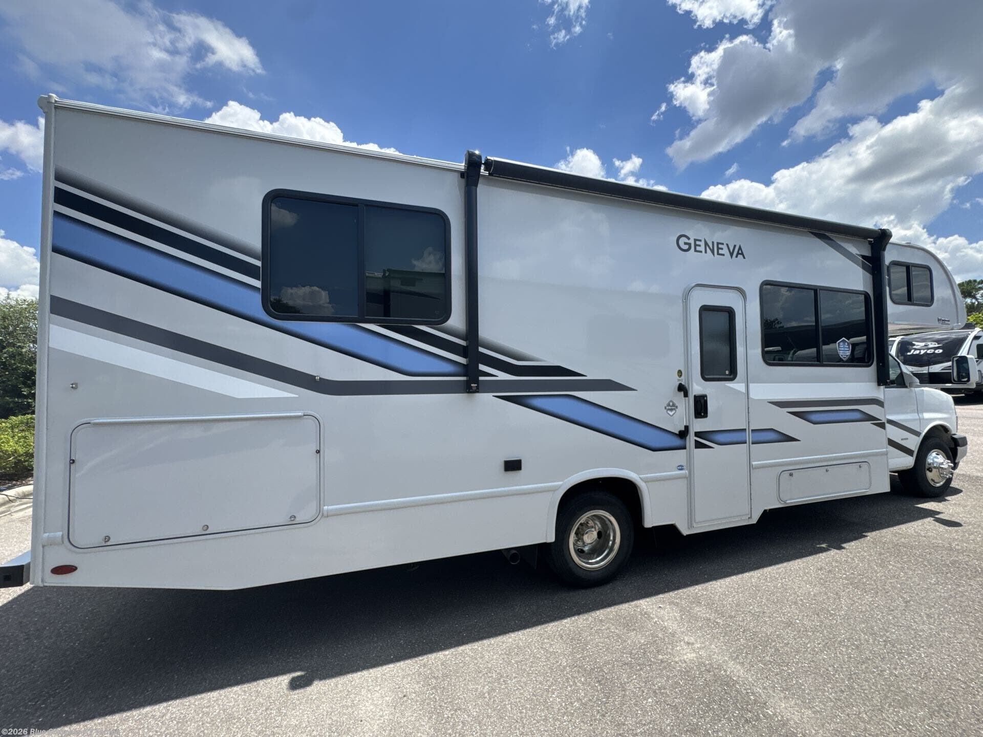 New 2026 Thor Motor Coach Geneva 28VZ - CHEVY available in Dover, Florida