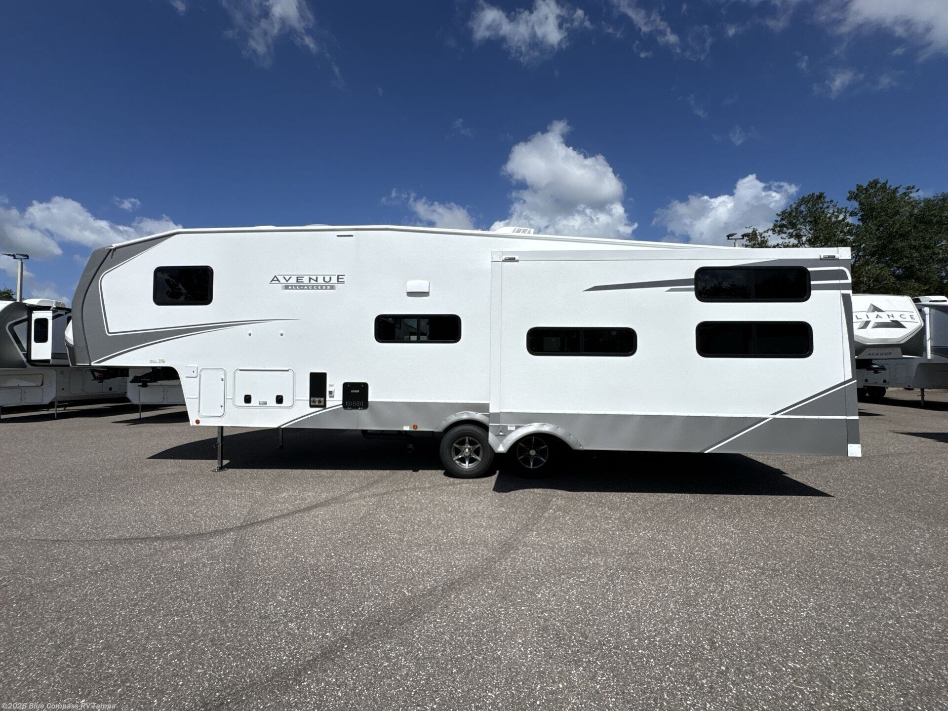 New 2026 Alliance RV Avenue All-Access 30BH available in Dover, Florida