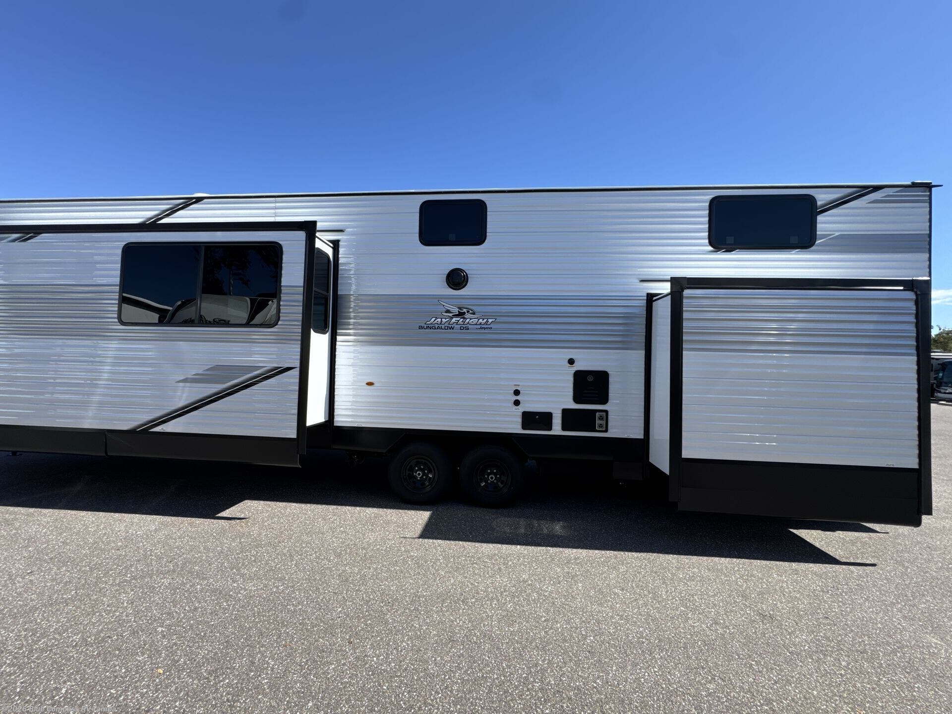 New 2026 Jayco Jay Flight Bungalow 404LOFT DS available in Dover, Florida