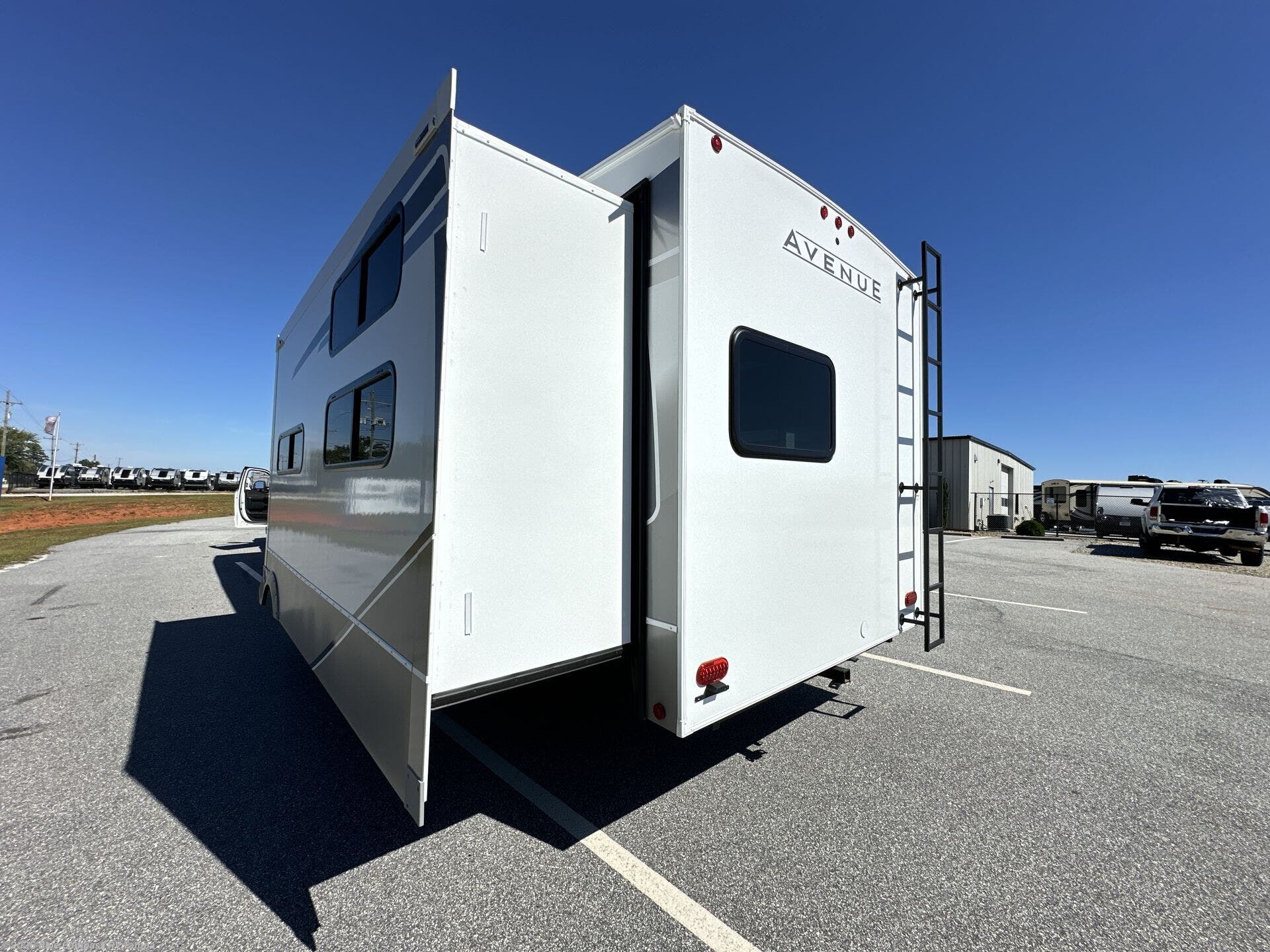 New 2026 Alliance RV Avenue All-Access 30BH available in Dover, Florida