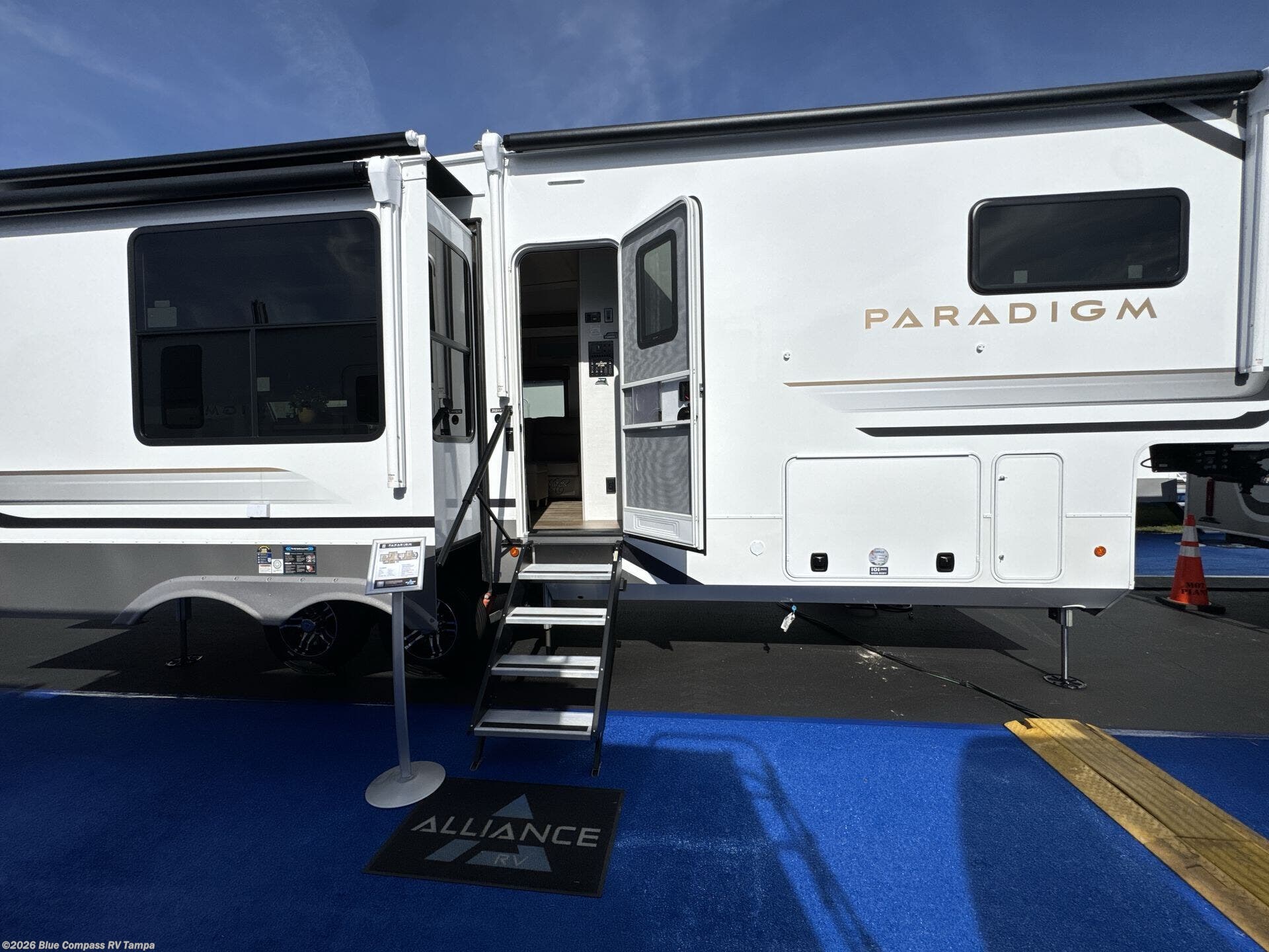 2026 Paradigm 312RK by Alliance RV from Blue Compass RV Tampa in Dover, Florida