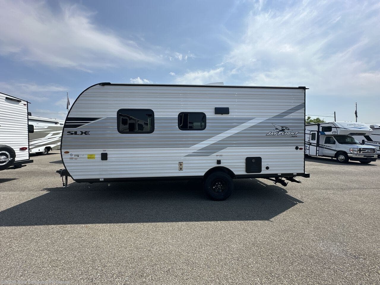 New 2026 Jayco Jay Flight SLX 175FQ available in Dover, Florida