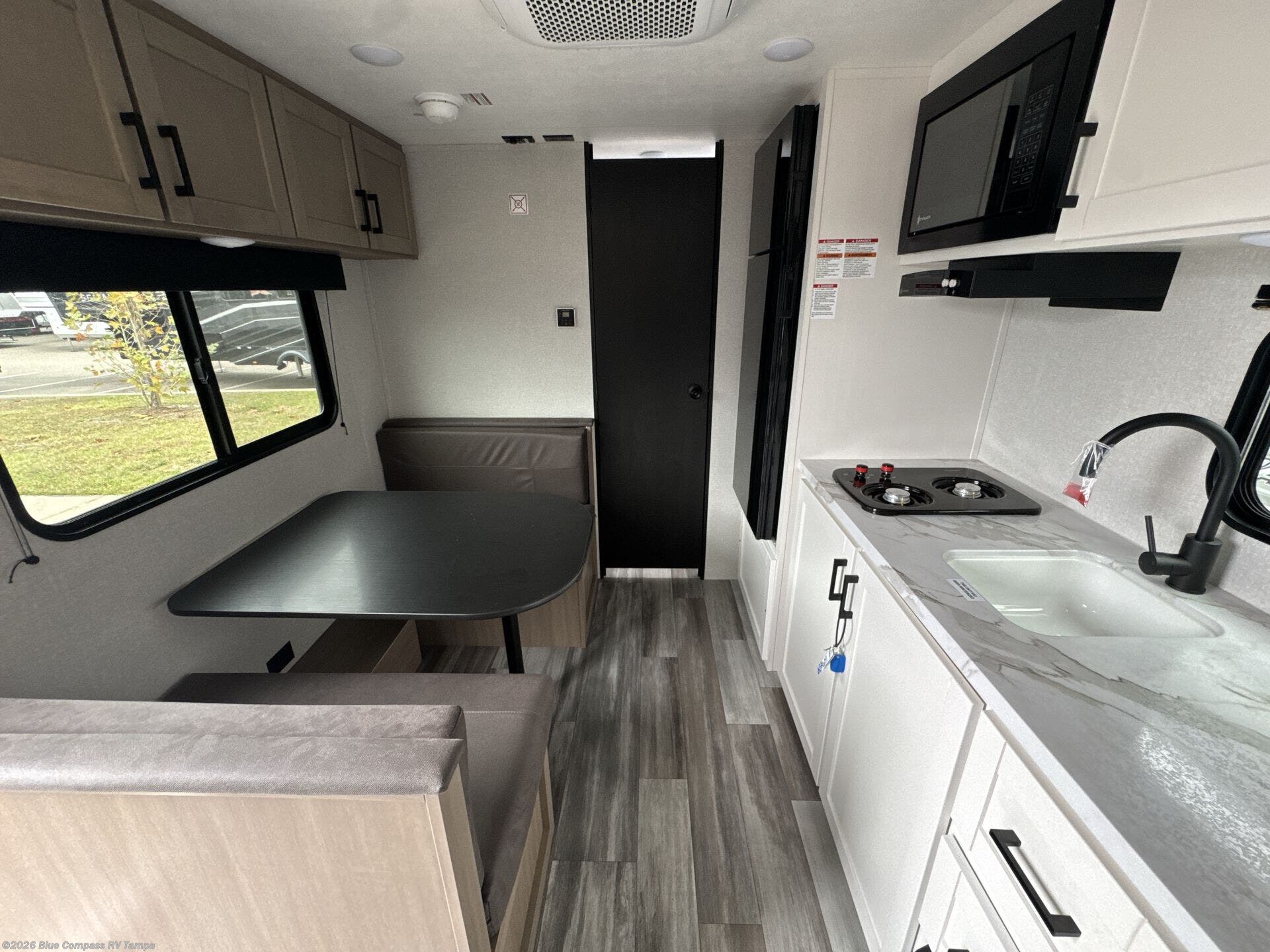 New 2026 Jayco Jay Flight SLX 175FQ available in Dover, Florida